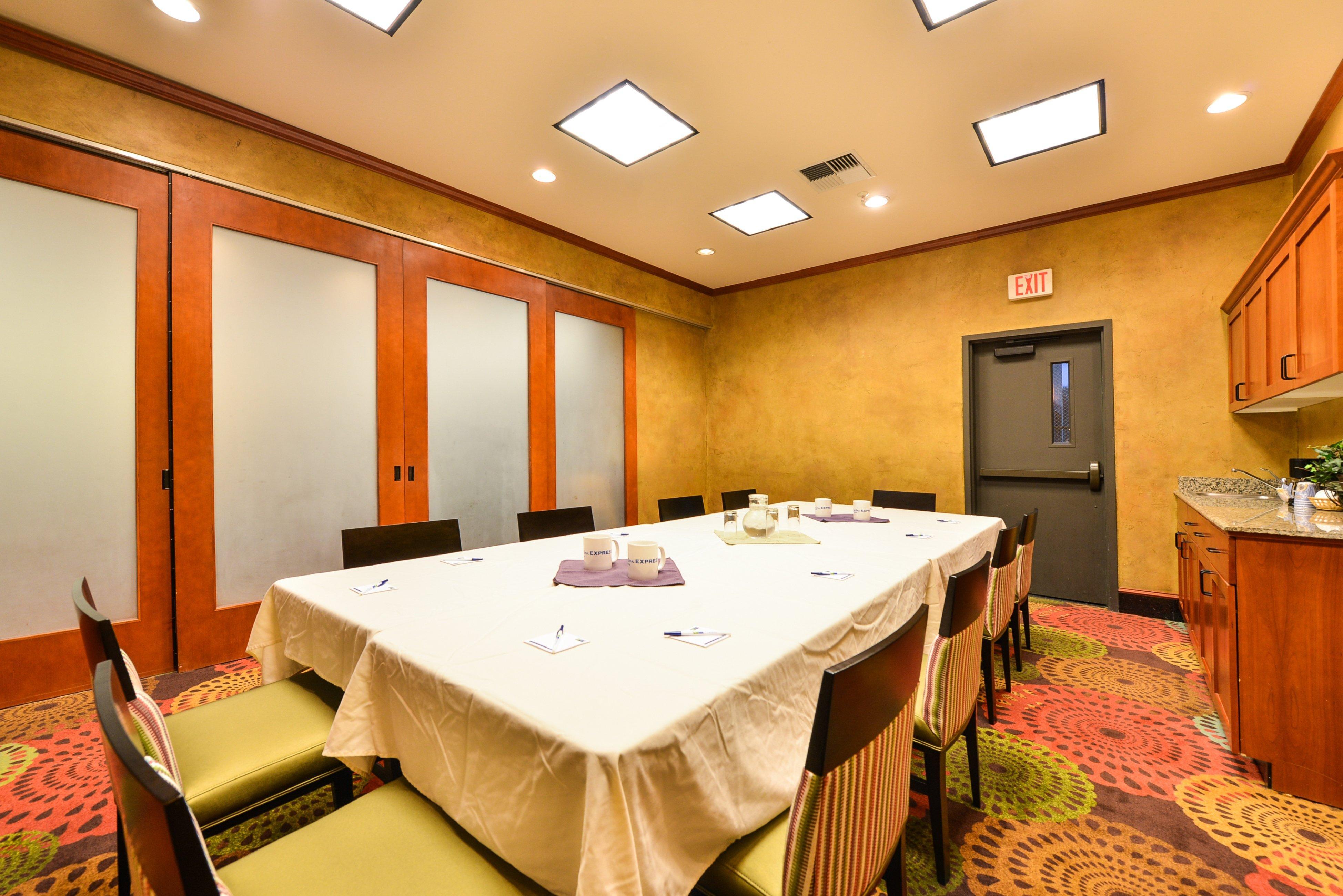 Holiday Inn Express Vancouver North By Ihg Ngoại thất bức ảnh